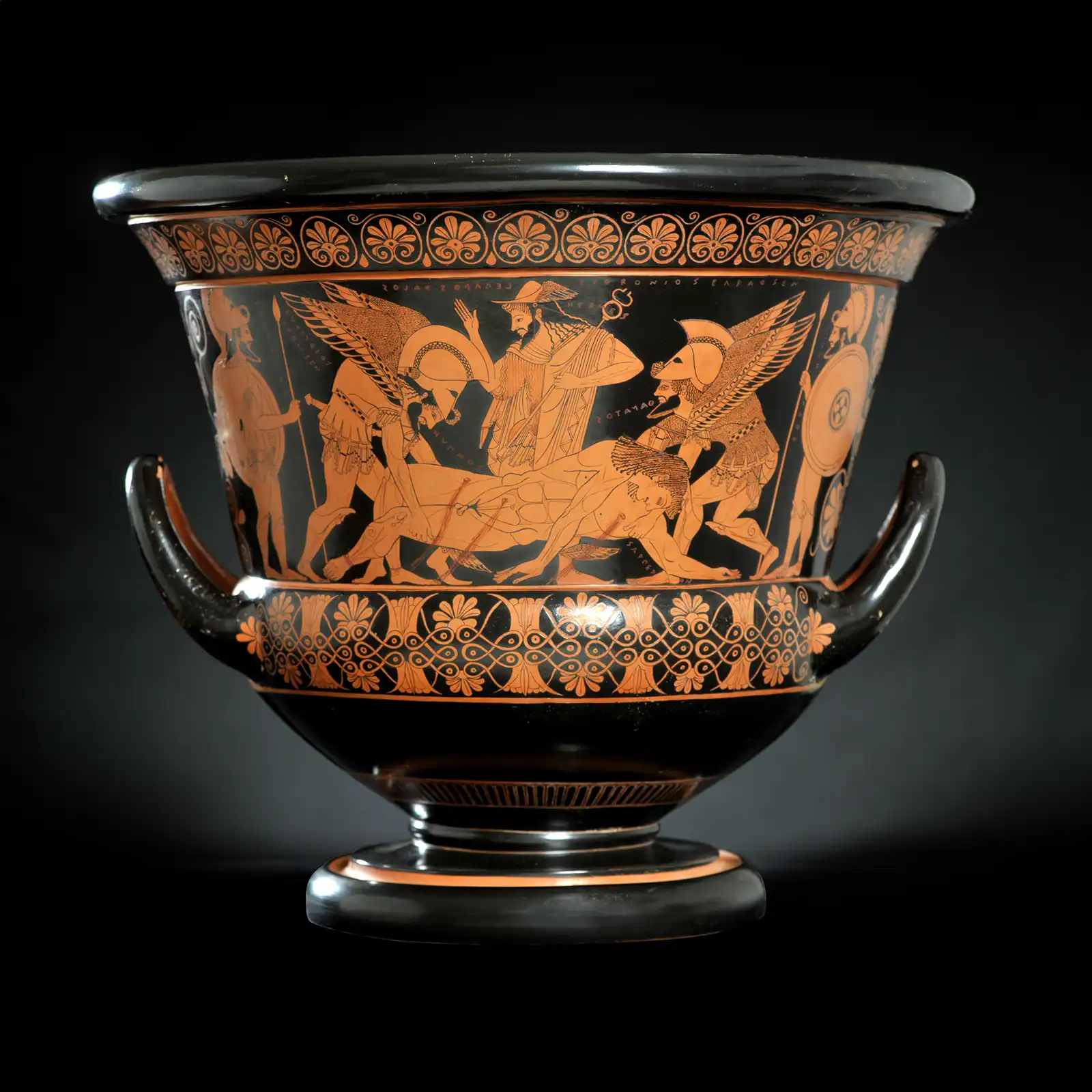 Croce Murale Con Rose Rosse E Chiodo – Decorazione Religiosa In Poliresina – Dimensioni 31,1 X 19,1 Cm – Rustica E Spirituale
