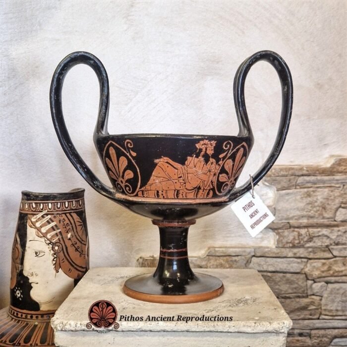 Kantharos attico simposio figure rosse
