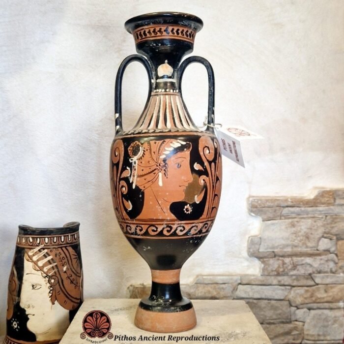 Anfora apula a figure rosse