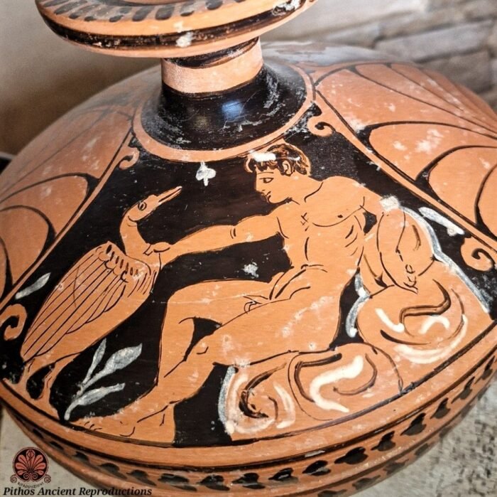 Lekanis apula a figure rosse - immagine 5