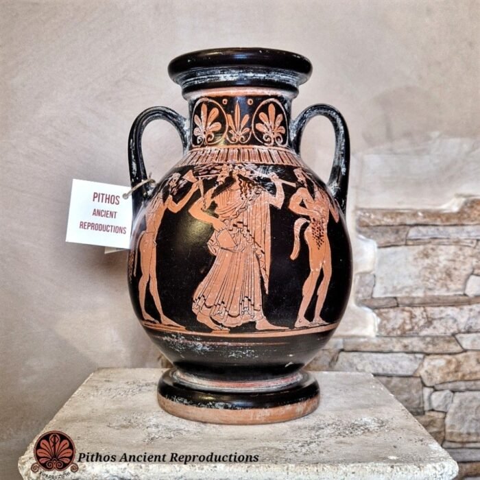 Pelike attica Dioniso/satiri a figure rosse