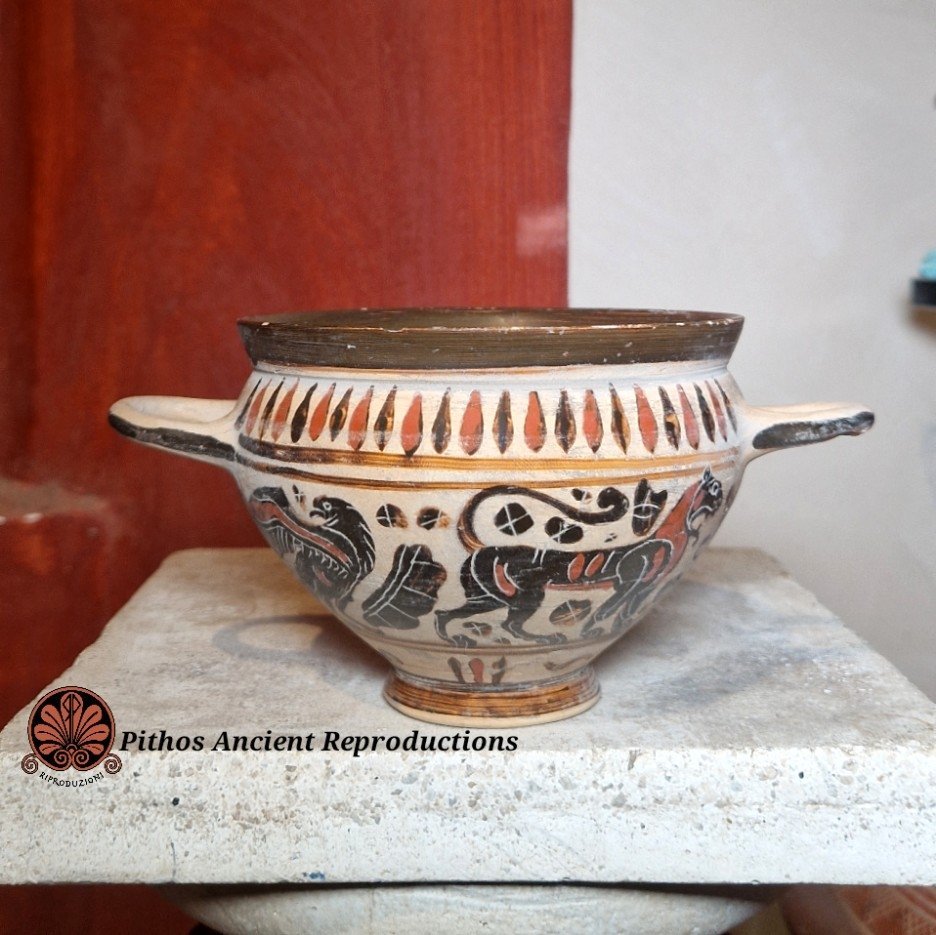 Skyphos corinzio figure nere animali