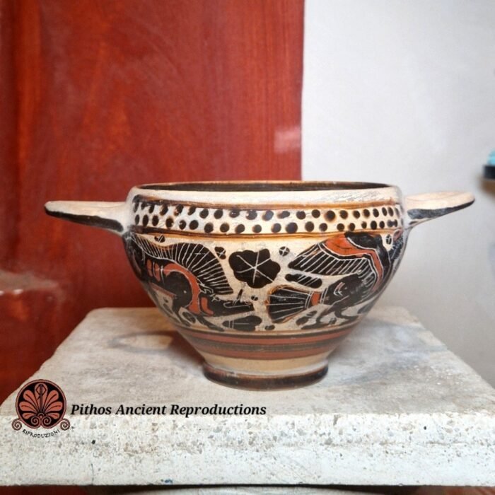 Skyphos etrusco corinzio figure nere