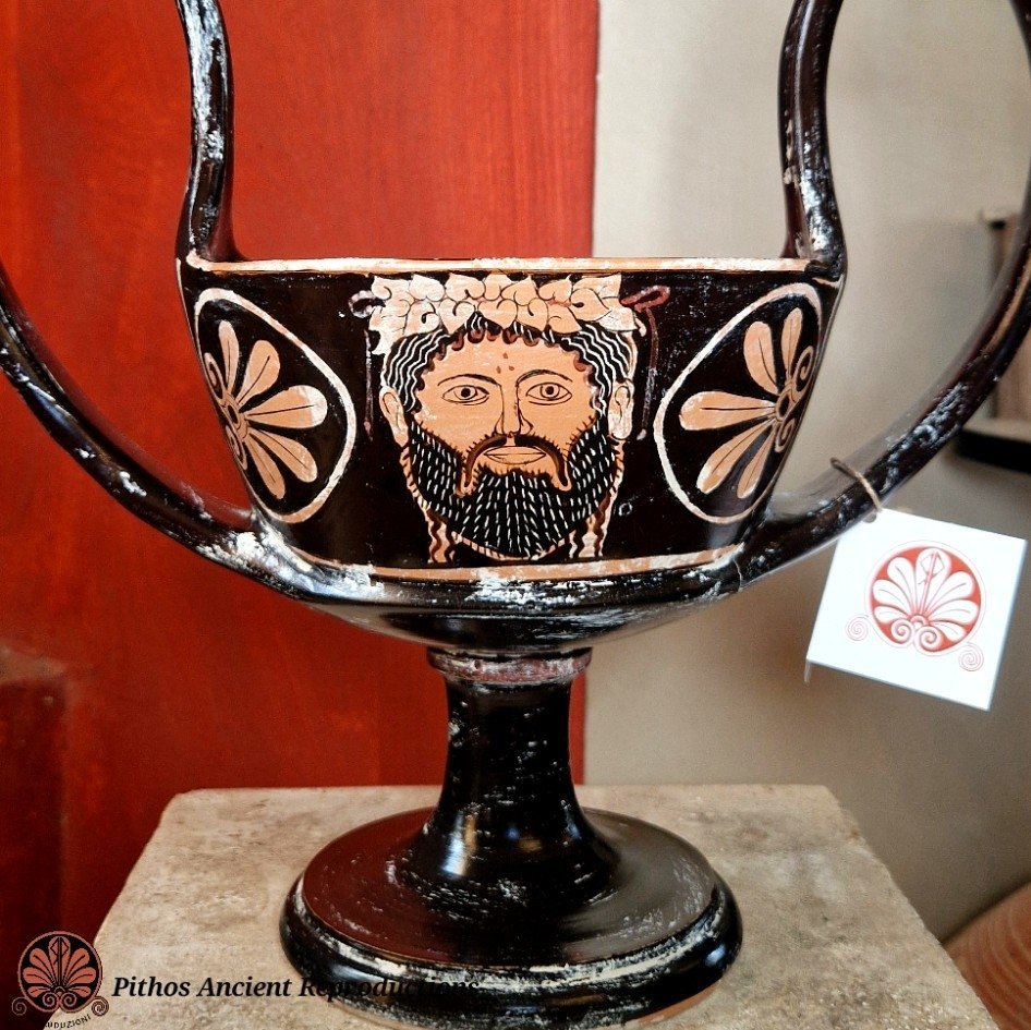 Kantharos attico satiro figure rosse - immagine 2