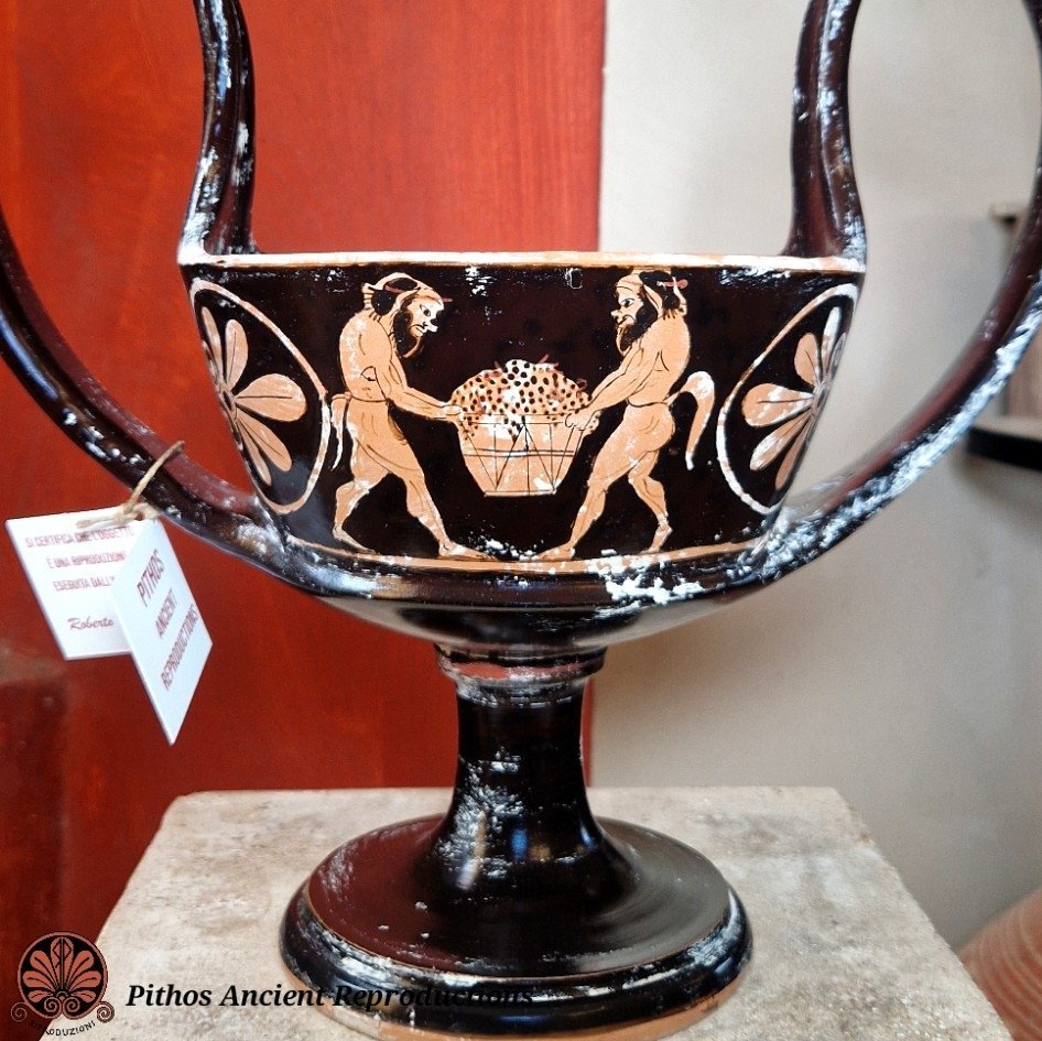 Kantharos attico satiro figure rosse - immagine 4