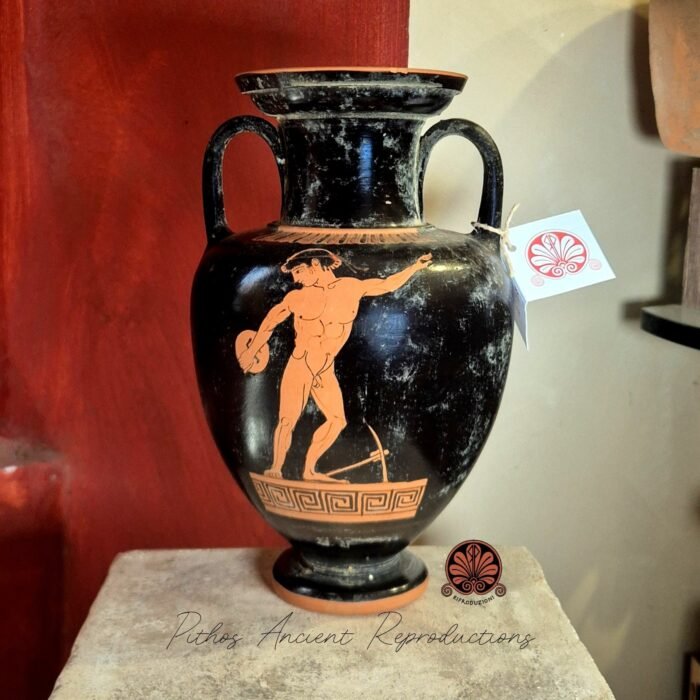 Anfora Minotauro figure rosse