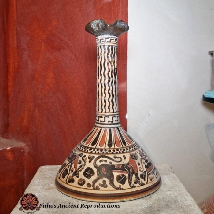 Oinochoe etrusco corinzia animali figure nere