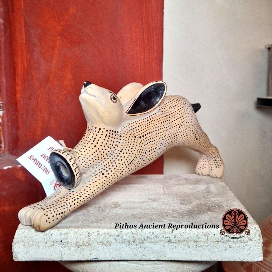 Aryballos a forma di lepre