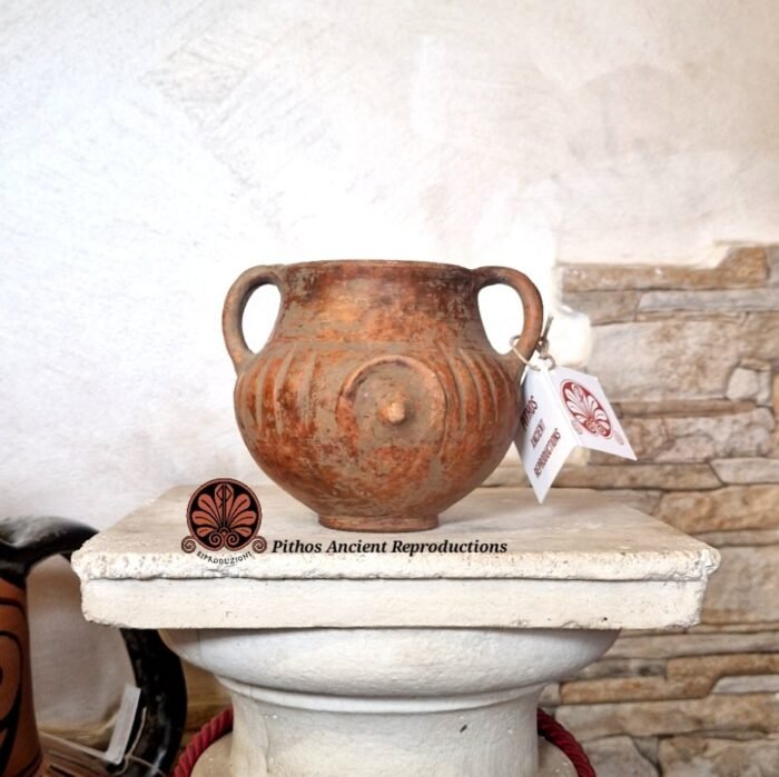 Vaso olla biansata Villanoviana di impasto