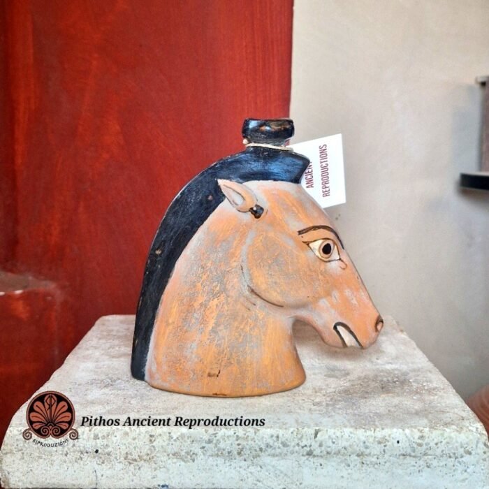 Aryballos a forma di cavallo