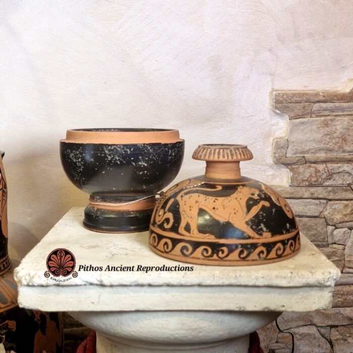 Vaso Pisside figure rosse - immagine 5