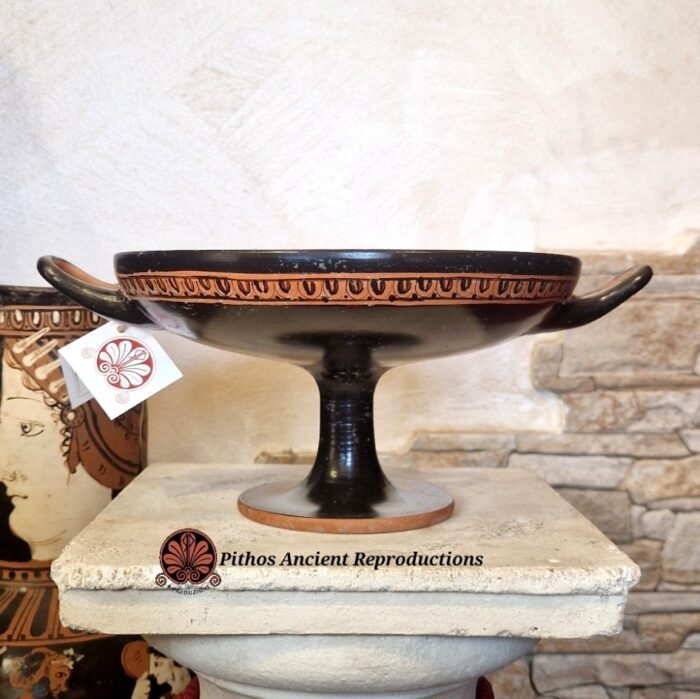 Vaso Kylix Gorgone figure rosse - immagine 2