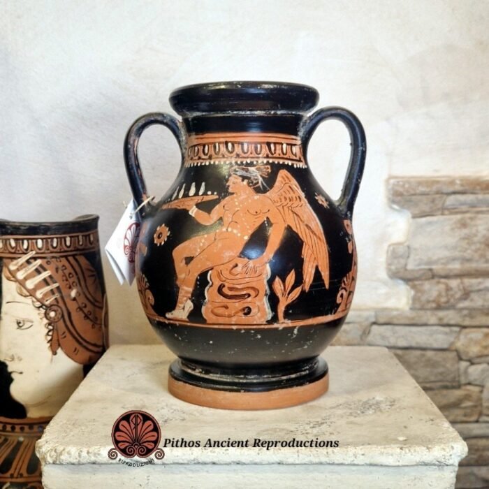 Pelike Eros a figure rosse