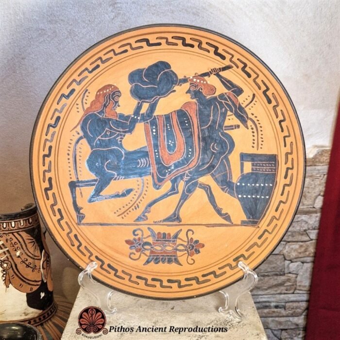 Piatto Eracle/Centauro figure nere