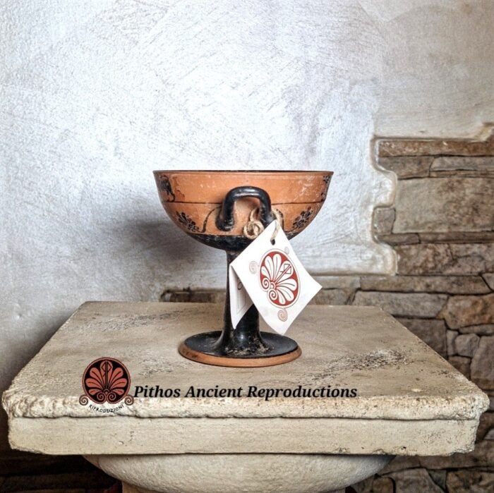 Kylix miniaturistica figure nere piccoli maestri - immagine 2