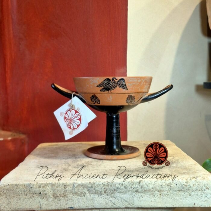 Kylix miniaturistica figure nere piccoli maestri