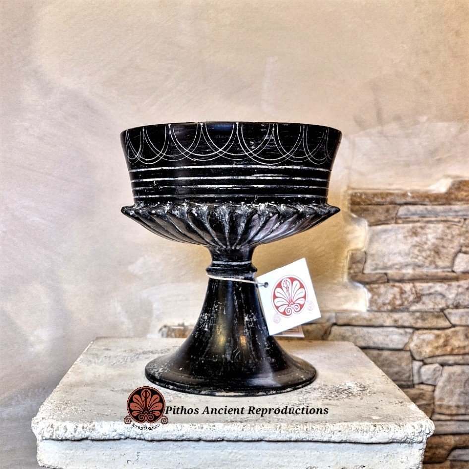 Calice bucchero - immagine 2