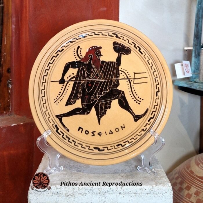 Piatto piano ceramica smaltata decorazioni antiche