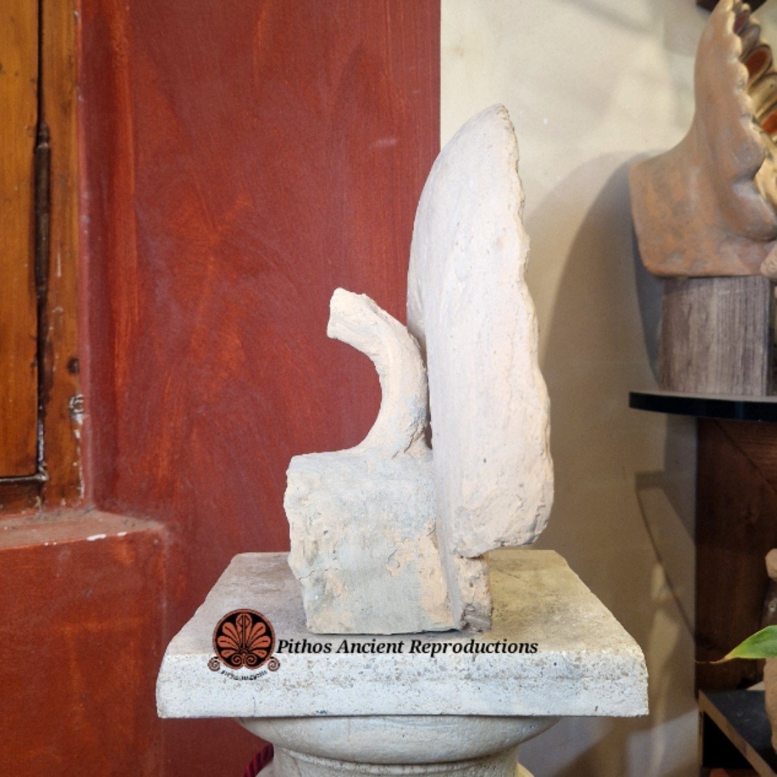 Antefissa etrusca policroma satiro con pelliccia di leone in terracotta - Image 2